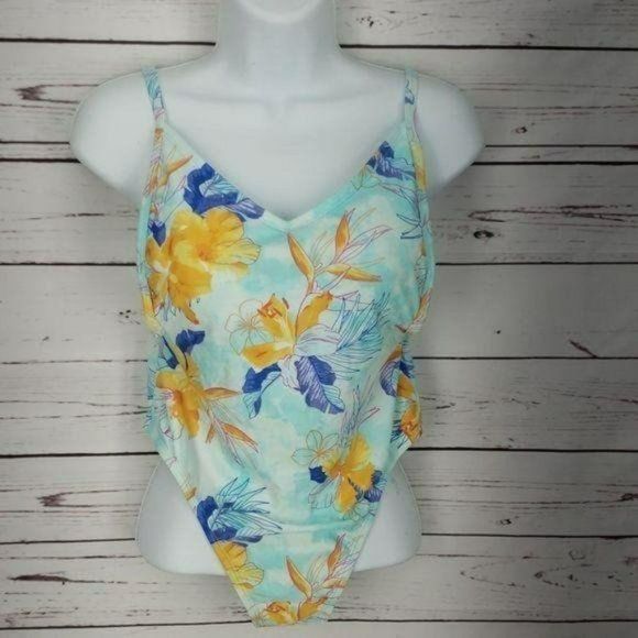 XHilaration Woman's Powder Blue Floral One Piece SwimSuit Size Medium - Picture 3 of 10